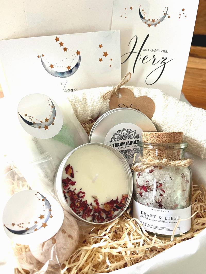 sternzeichen Wellness Geschenkbox Für Frauen | Geschenk Set Freundin Mama Wohlfühlbox Zum Geburtstag Rosen Badesalz von Etsy - TraumfaengerLaden