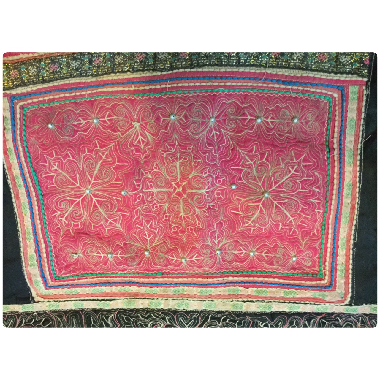 Vintage Stammes Hmong Babytrage Im Norden Von Vietnam, Dien Bien Bereich Vintage Stammes Hmong Babytrage Im Norden Von Vietnam, Dien Bien Bereich von Etsy - TribalhandmadeStore