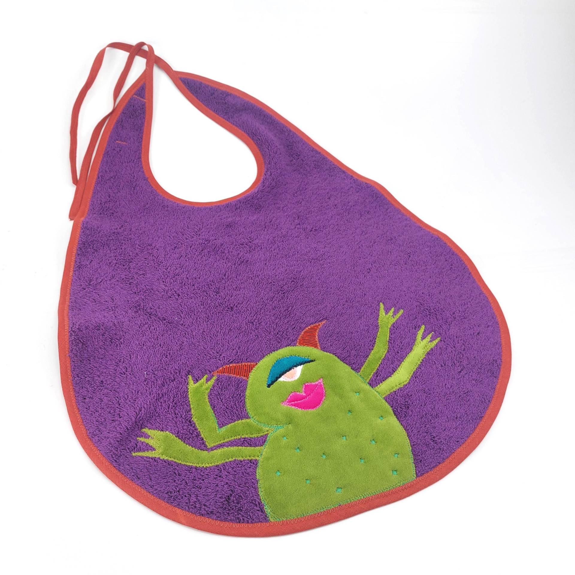 Großes Lätzchen Xxl, Spucktuch Für Erwachsene, Lila, Mit Grüner Monster-Applikation Großes Lätzchen Xxl, Spucktuch Für Erwachsene, Lila, Mit Grüner Monster-Applikation von Etsy - Trullafabrik