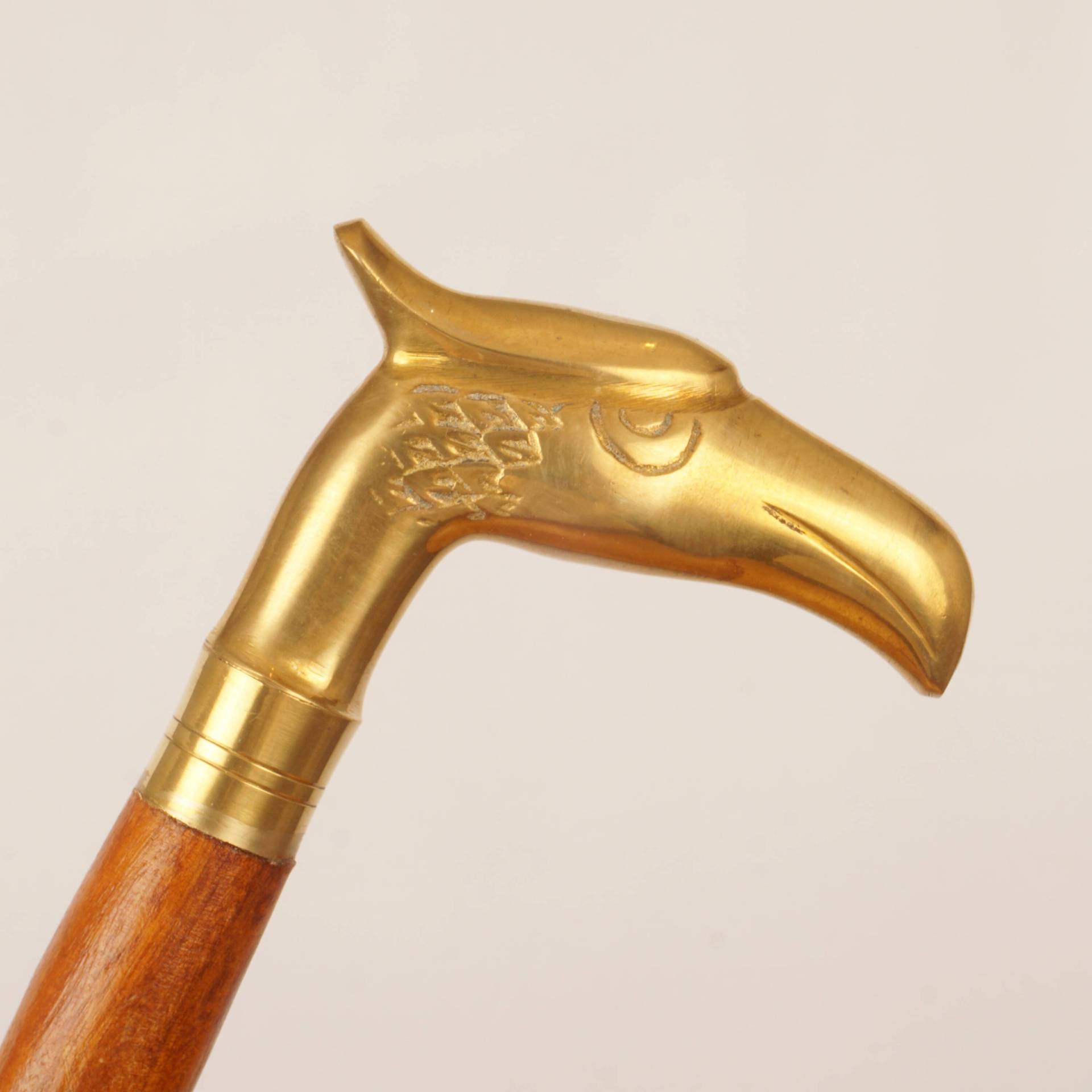 Gehstock || Adlerkopf Design/Form Vintage Aus Massivem Messing Und Holz Elegantes Muster - Handgemachter Geschnitzter Holzkörper Gehstock || Adlerkopf Design/Form Vintage Aus Massivem Messing Und Holz Elegantes Muster - Handgemachter Geschnitzter Holzkörper von Etsy - UKAmobile