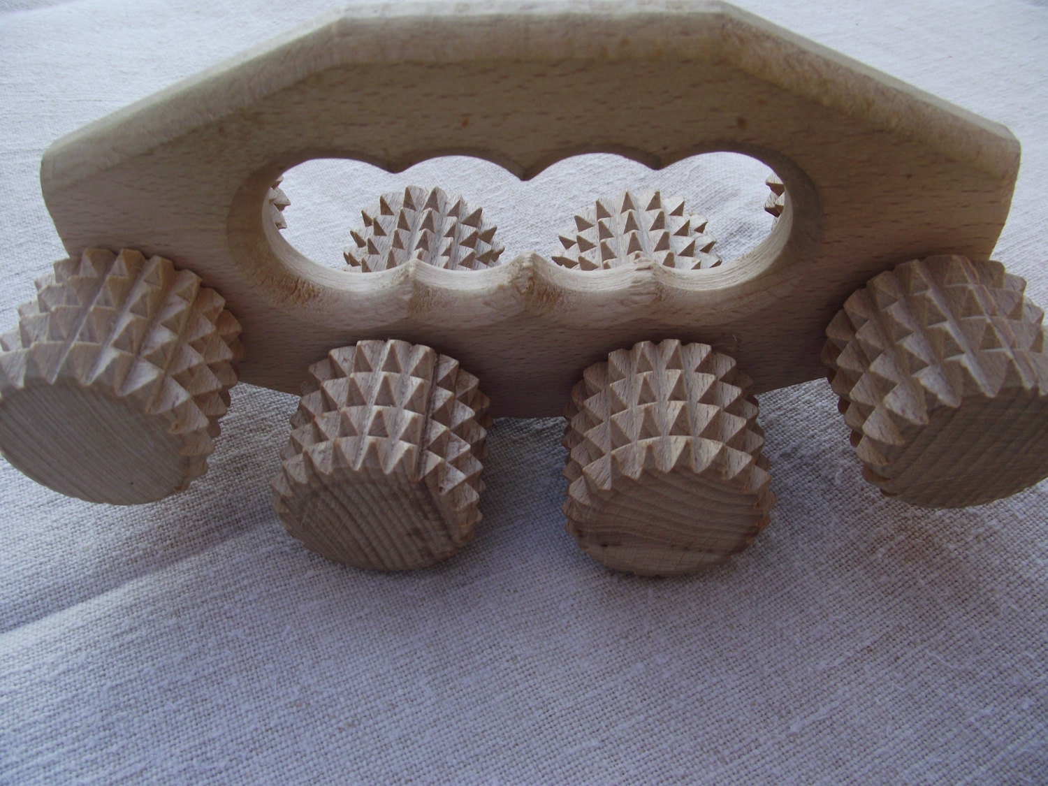 Massage Für Den Körper Massagegerät Zurück Holz Roller Relax Reflexologie Werkzeug Gesundheit Geschenk Massage Für Den Körper Massagegerät Zurück Holz Roller Relax Reflexologie Werkzeug Gesundheit Geschenk von Etsy - UkrainianShawlMayya