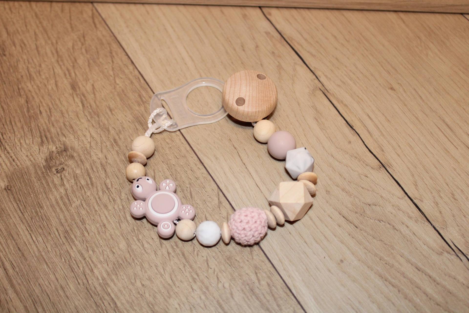 Schnullerkette Baby Geburt Taufe Geschenk Newborn Holz Natur Dezente Farben Rosa Altrosa Schildkröte Mädchen Teamrosa von Etsy - VanziisKreativladn