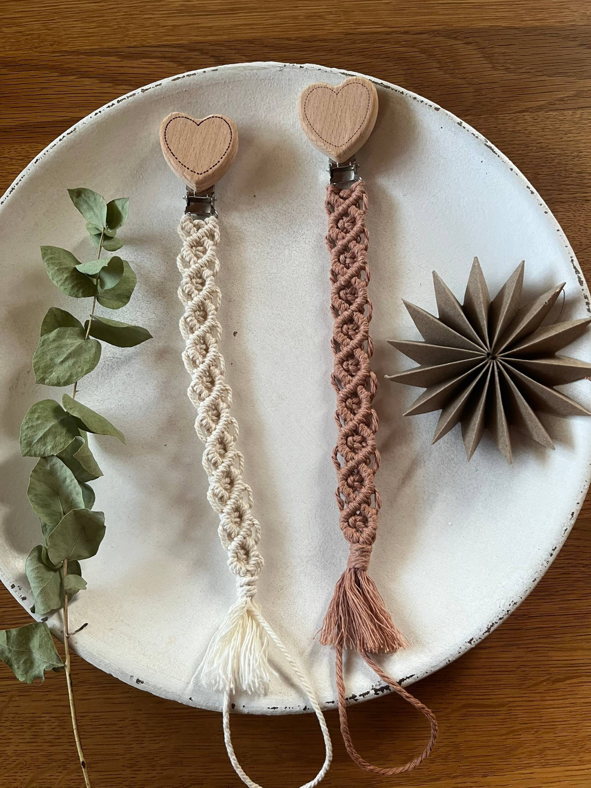 Schnullerkette Makramee Boho von Etsy - VerliebtinMakramee