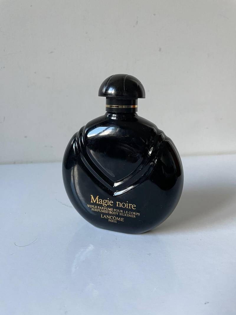 Magie Noire Von Lancome Vintage 1978 Parfümierter Körperseidener von Etsy - VibaVintage