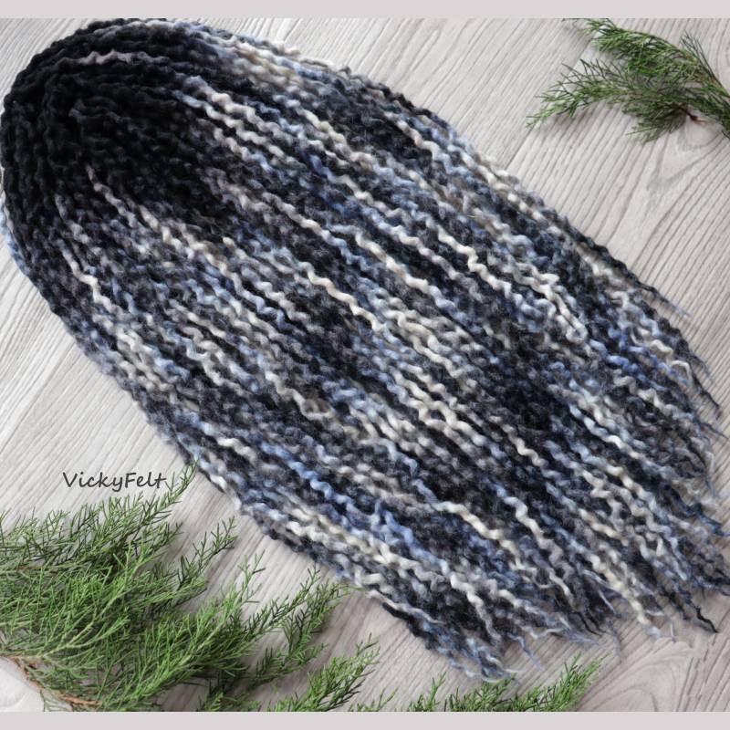 "Dünne Wolle Dreads 10 De Bis Ful Set Dreadlocks Doppelseitige "Thunder Sky" Graublau Weiß Ombre Gewellt." von Etsy - VickyFelt