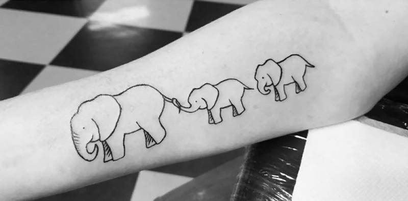 Elefanten Temporäres Tattoo - Elefant Mit Ihren Rüsseln Umschlungen Mutter Und Tochter Tattoo, Aufkleber, Aufkleber Geschenk Für Mama von Etsy - ViktorNCrafts