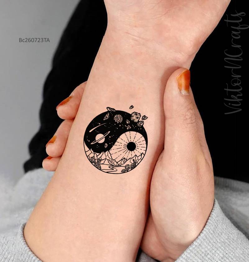 Sonne Und Mond Temporäres Tattoo-Yin Yang Tattoo, Natur Universum Tattoo-Erde Entfernbarer Fake Tattoo Aufkleber, Geschenk Für Naturliebhaber von Etsy - ViktorNCrafts