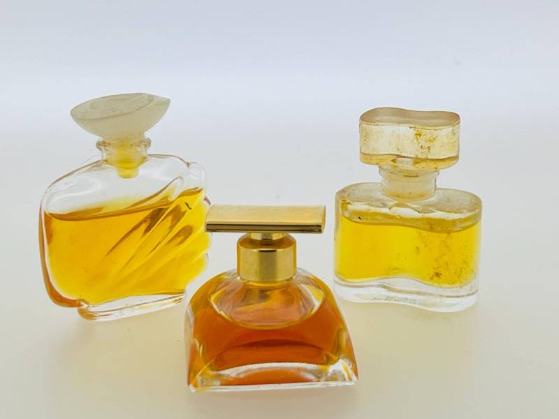 Vintage Lot 3 Parfum Miniatur Estēe Lauder, Spellbound, Weißes Leinen, Wunderschön von Etsy - VintagGlamour