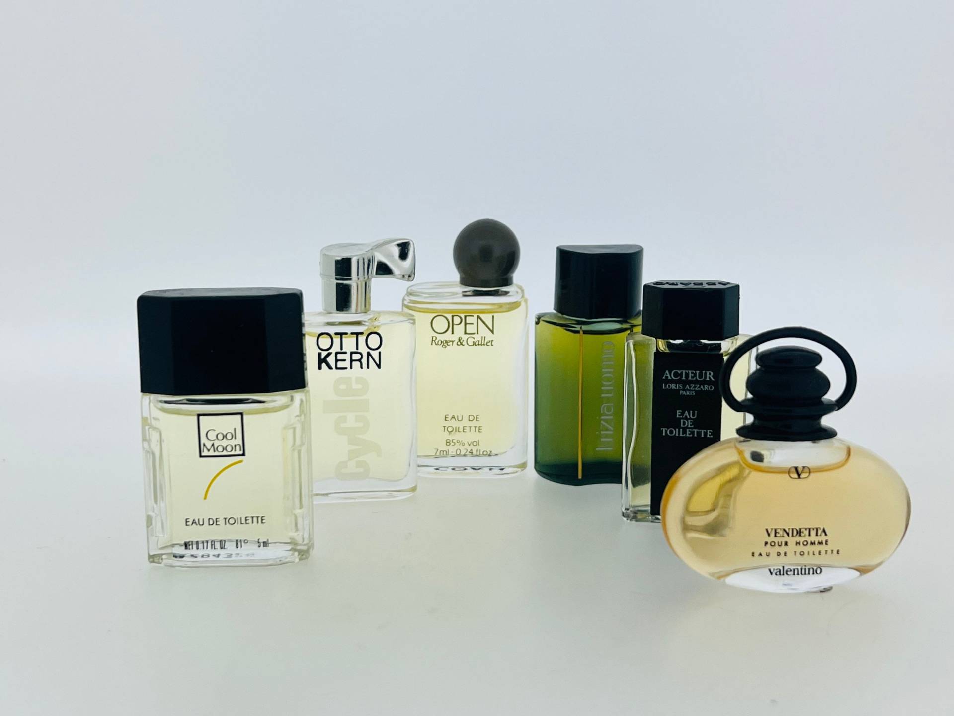 Set 6 Miniatur Parfum, Krizia Uomo, Vendetta Pour Homme, Valentino, Open Roger & Gallet, Cool Moon Femia, Zyklus Otto Kern, Acteur Azzaro, 5 Ml von Etsy - VintagGlamour