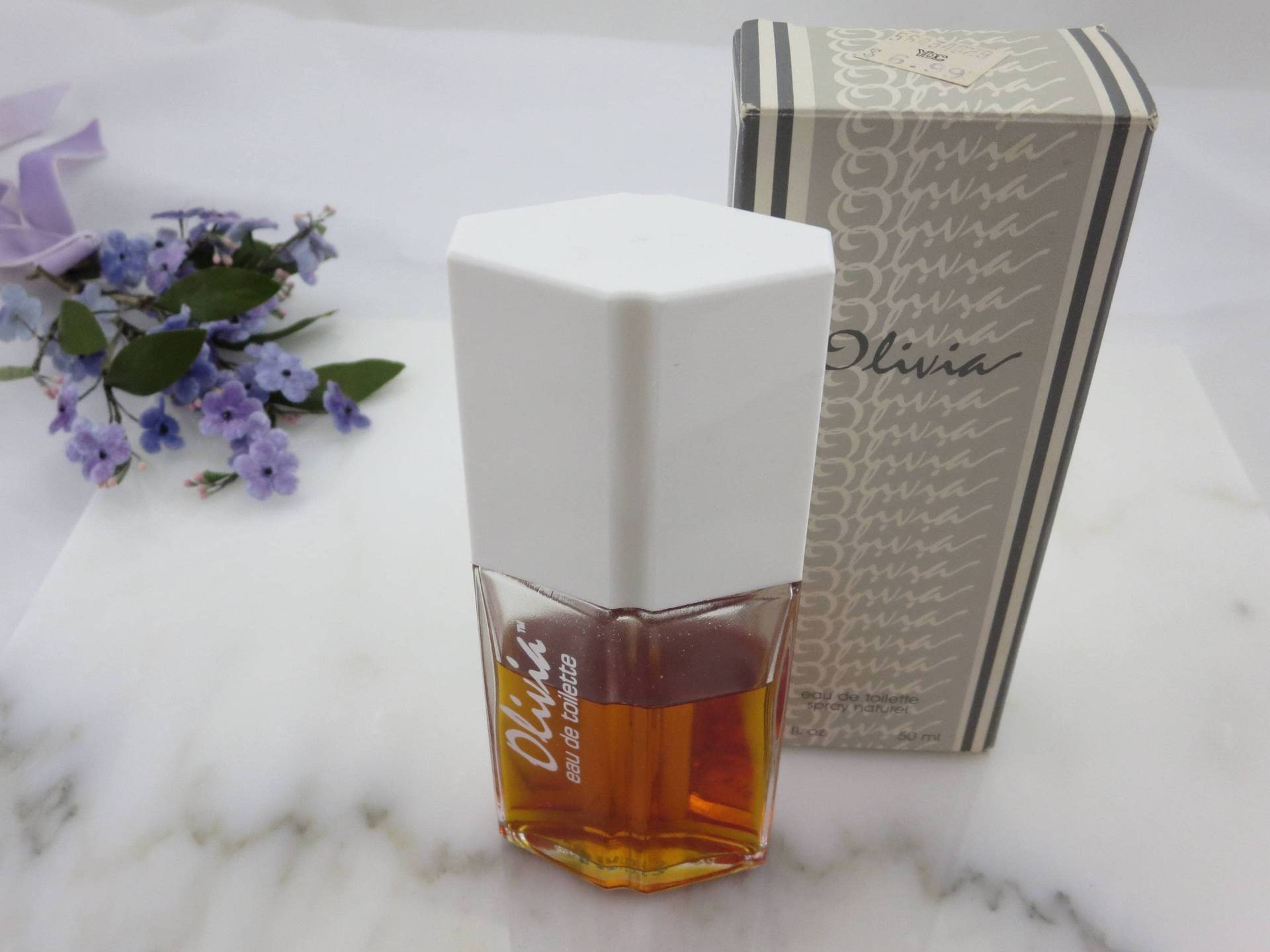 Vintage Olivia Parfum - 1980Er Jahre Edt Teil Flasche Vintage Olivia Parfum - 1980Er Jahre Edt Teil Flasche von Etsy - VintageInBloom