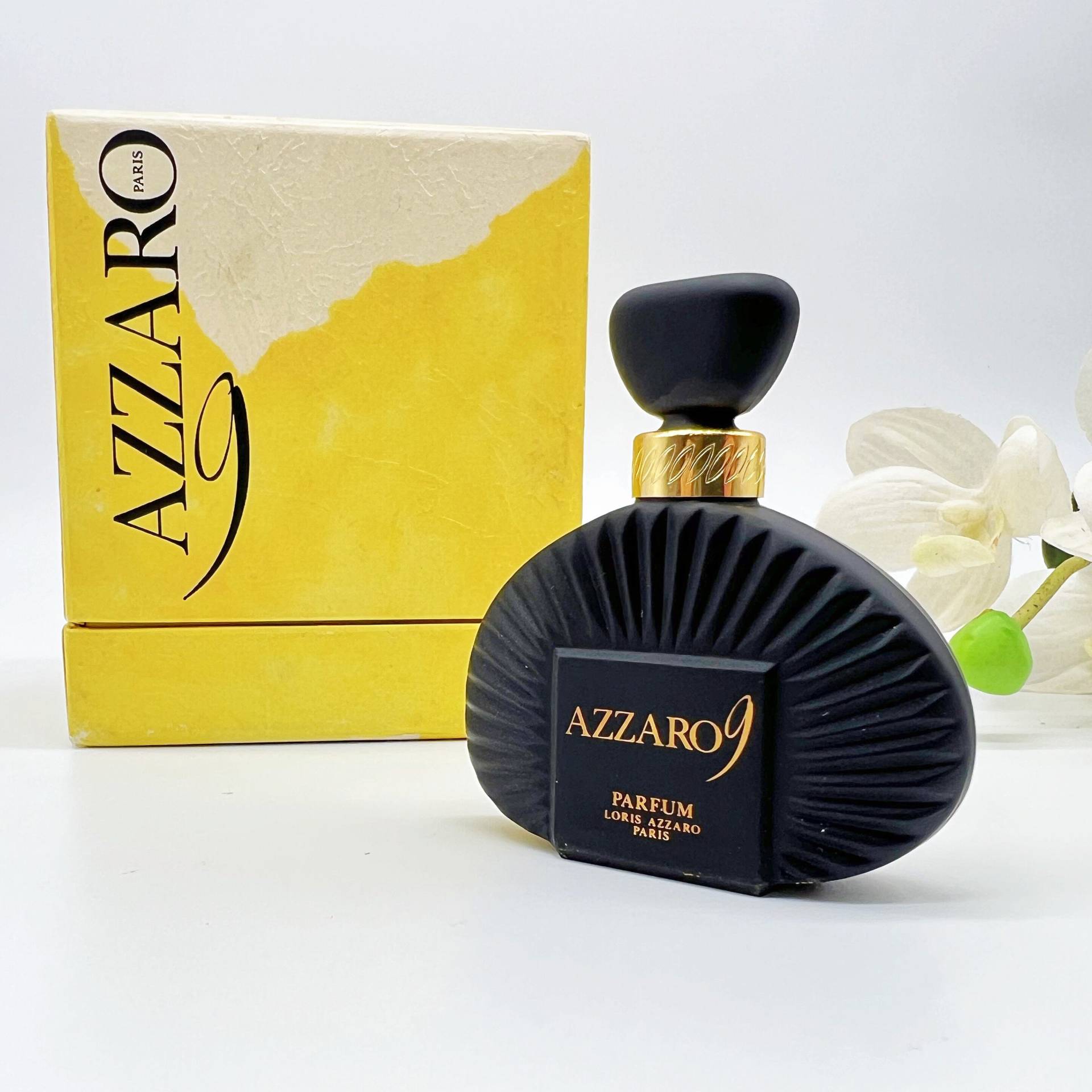 Vintage Azzaro 9 Loris | 1984 Parfum 12 Ml/0, 4 Fl.oz Versiegeltes Reines Parfüm Für Frauen, Schwarze Flasche von Etsy - VintageItalienstyle