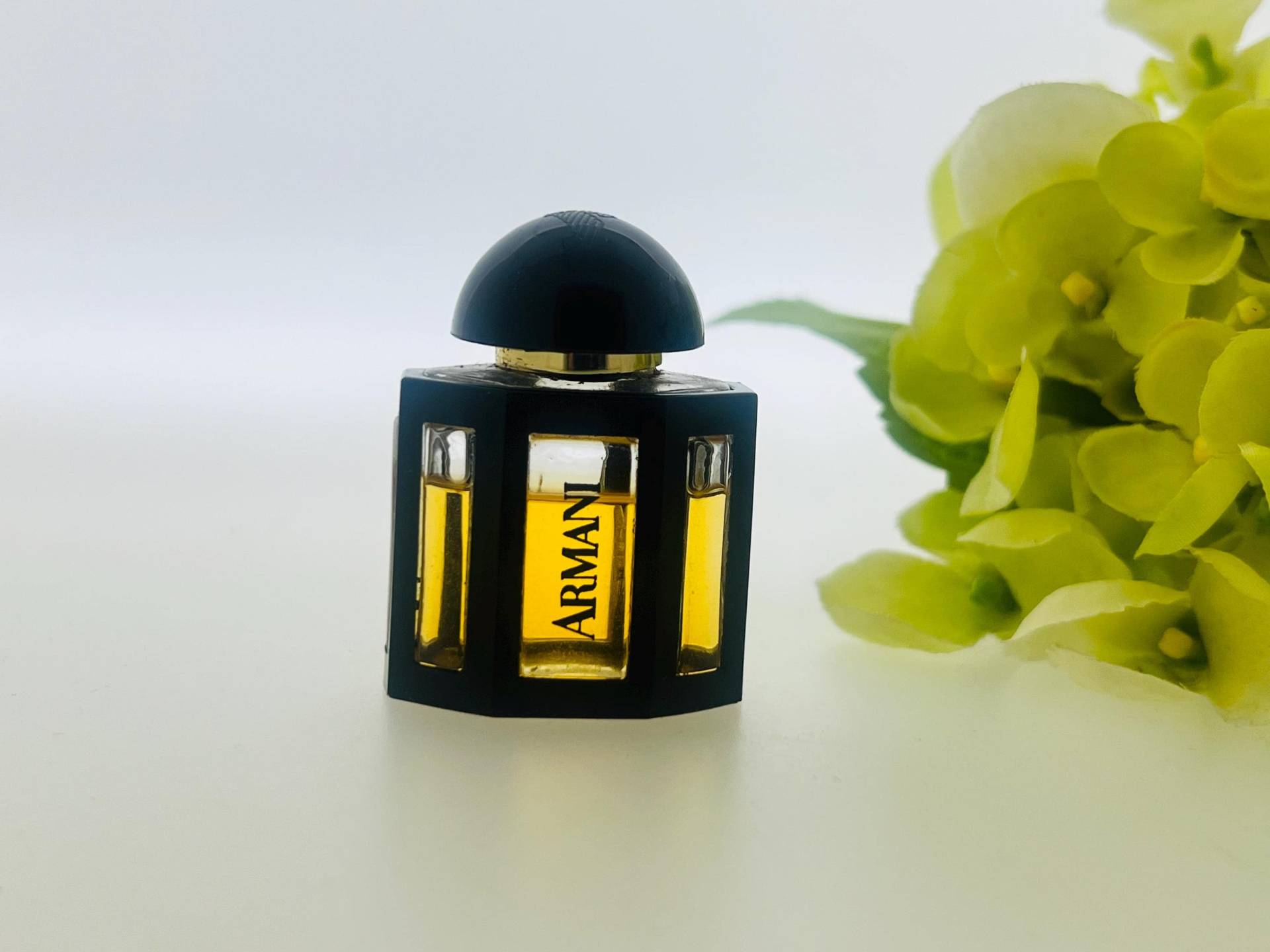 Vintage Miniatur Armani, Giorgio Armani Klassic 1982 Parfum Extrait 7, 5 Ml von Etsy - VintagePerfumeShop