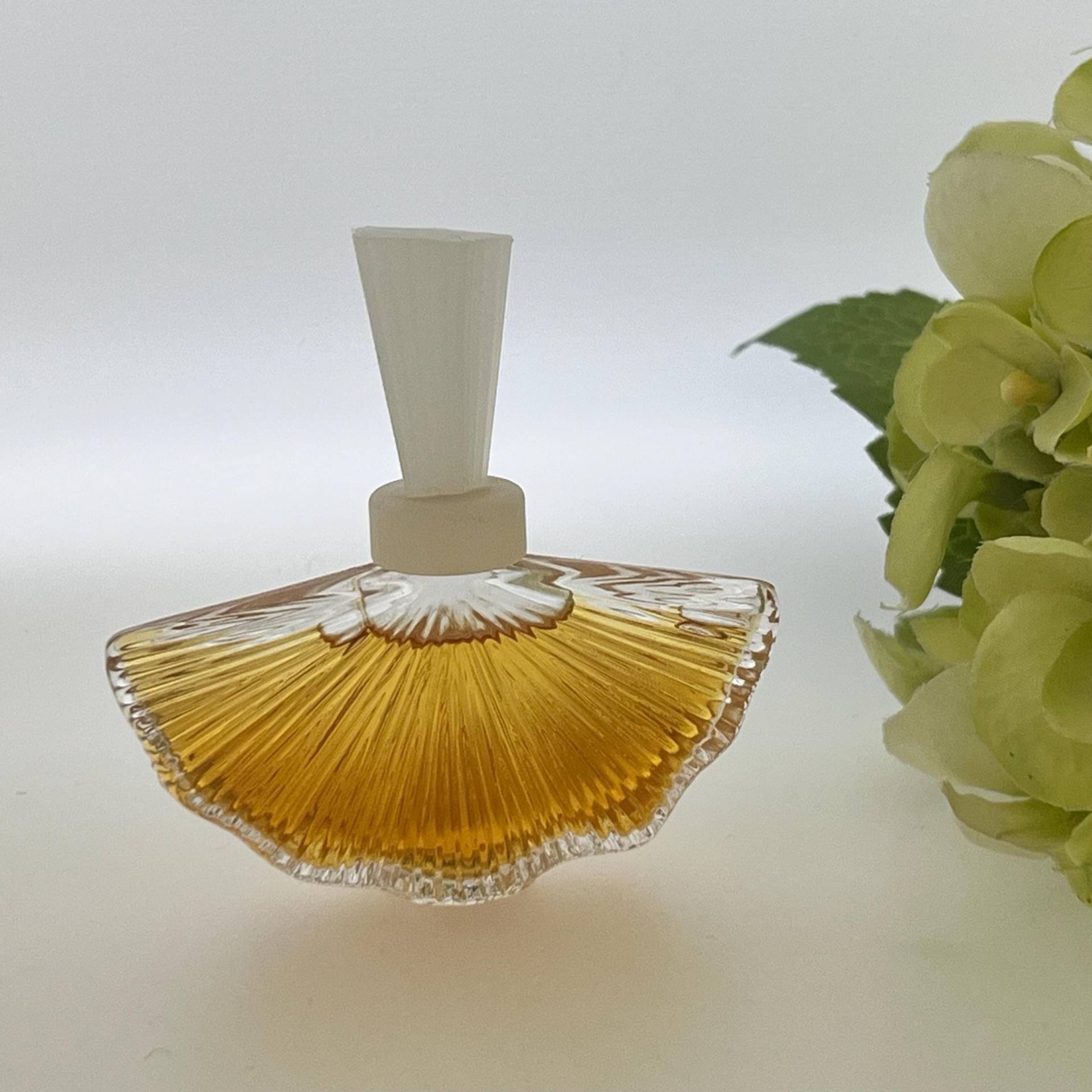 Vintage Vendetta Valentino 1991 Туалетная Вода 6 Ml Spritzschutz Vintage Vendetta Valentino 1991 Туалетная Вода 6 Ml Spritzschutz von Etsy - VintagePerfumeShop