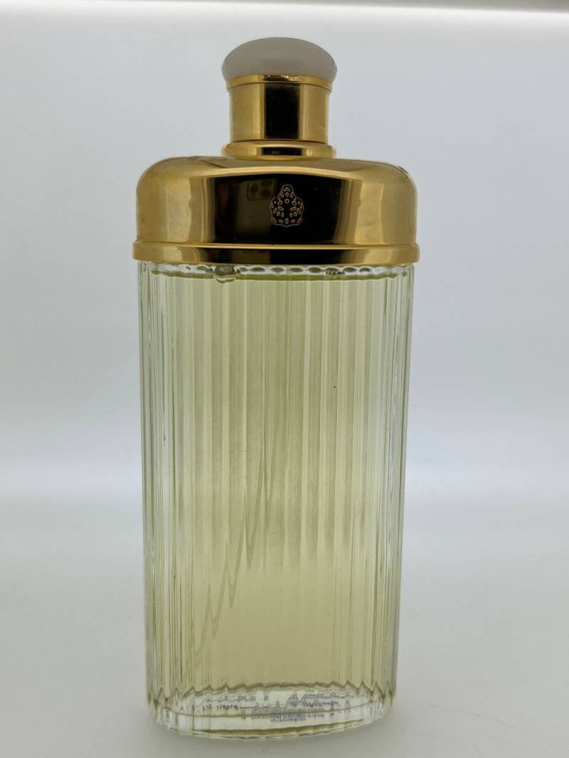 Vintage Victoria Es Secret Victoria All Over Body Mist Parfum Ultra Rare 118 Ml Vintage Victoria Es Secret Victoria All Over Body Mist Parfum Ultra Rare 118 Ml von Etsy - VintagePerfumeShop