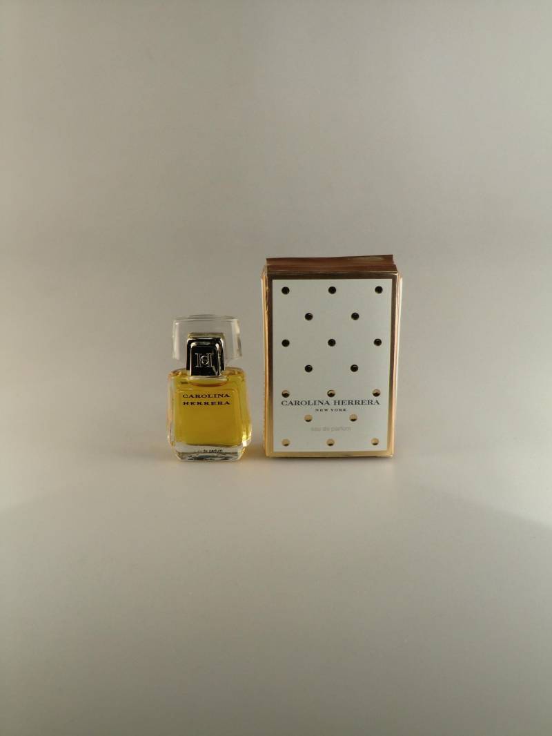 Carolina Herrera Classic Eau De Parfum 0, 45 Fl.oz. /4Ml Miniatur von Etsy - VintageRetroEu