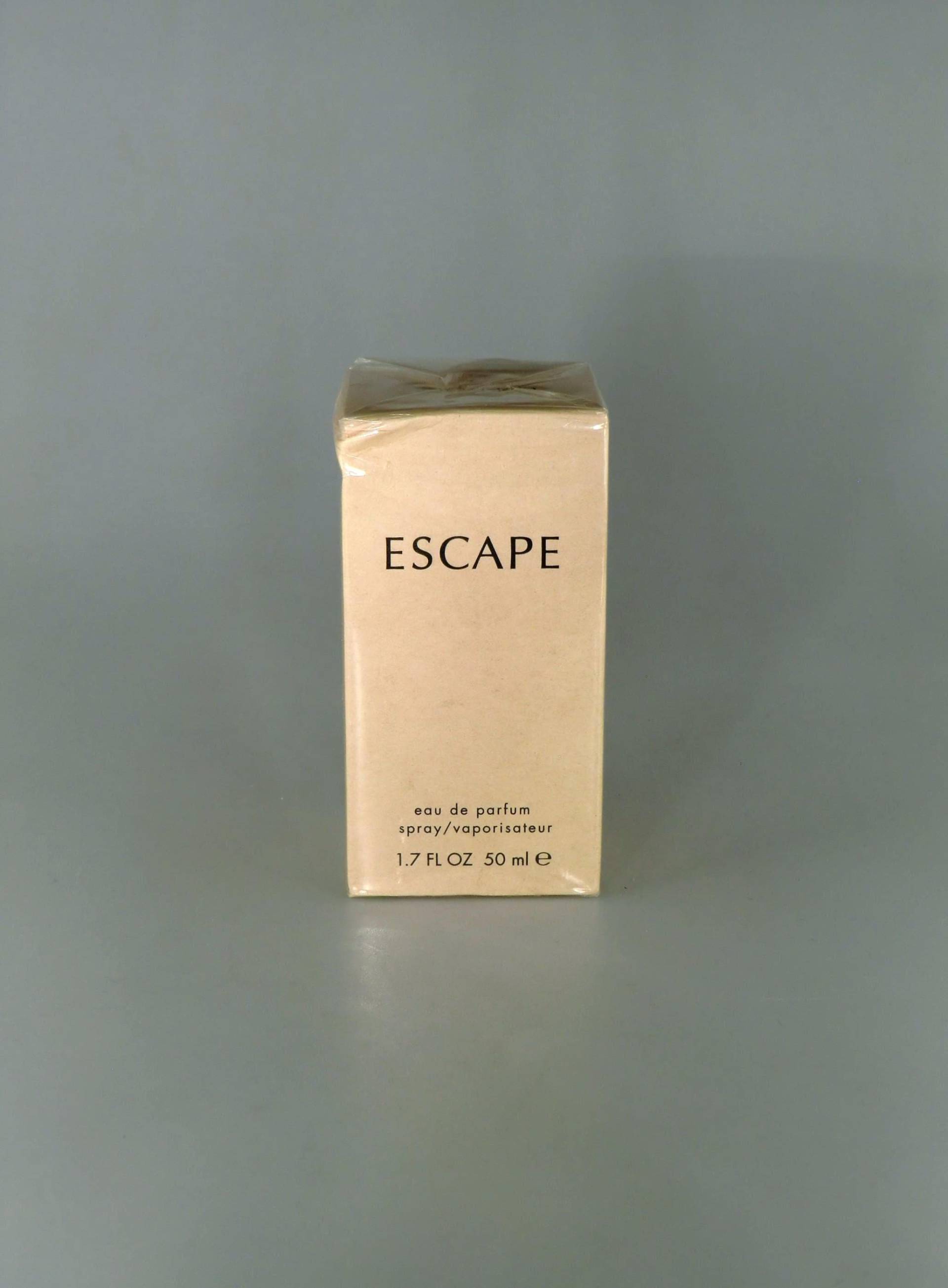 Original Vintage Calvin Klein Escape Woman Eau De Parfum 1, 7 Fl.oz. /50Ml Original Vintage Calvin Klein Escape Woman Eau De Parfum 1, 7 Fl.oz. /50Ml von Etsy - VintageRetroEu