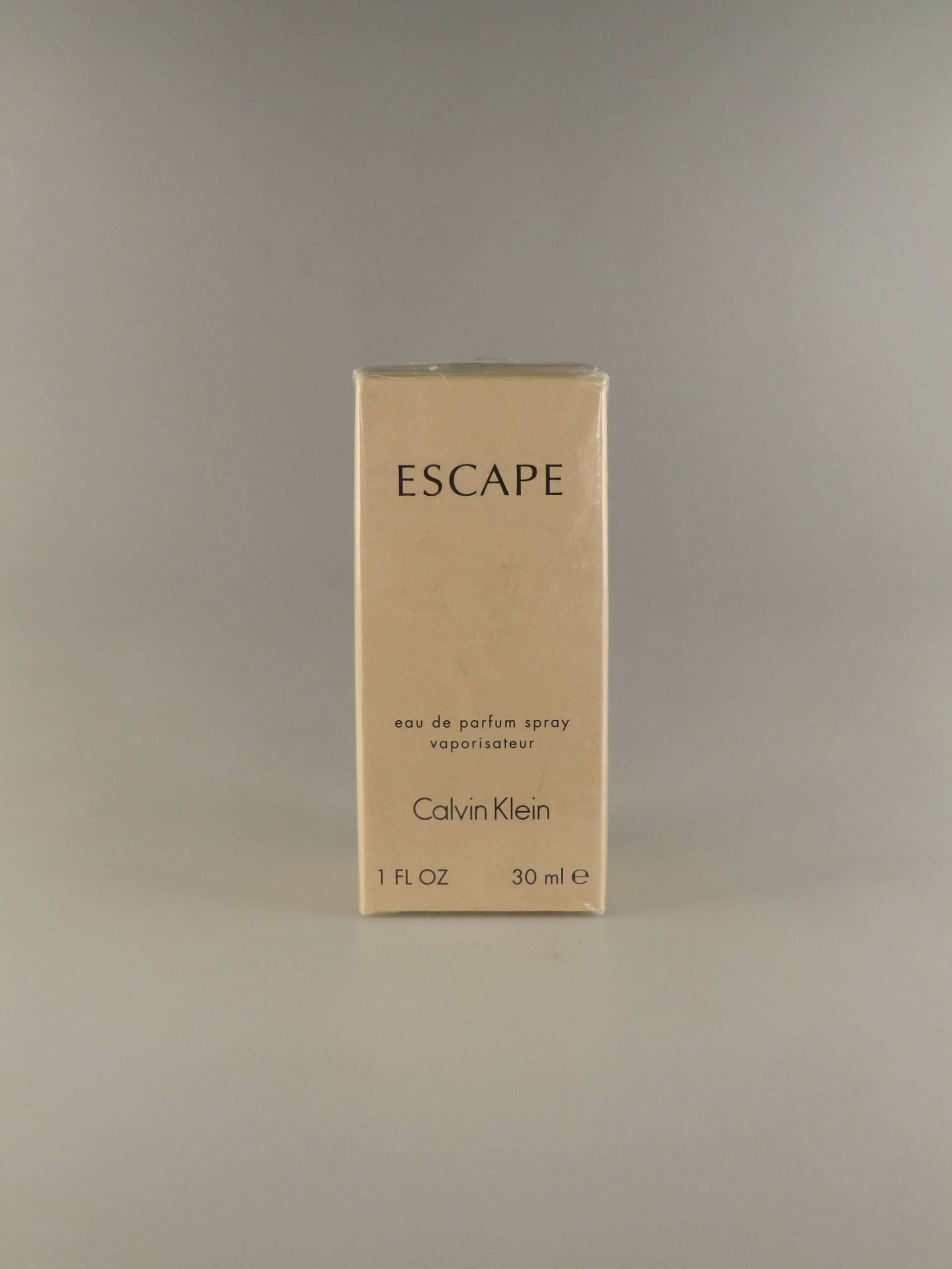 Original Vintage Calvin Klein Escape Woman Eau De Parfum 1 Fl.oz./30Ml von Etsy - VintageRetroEu