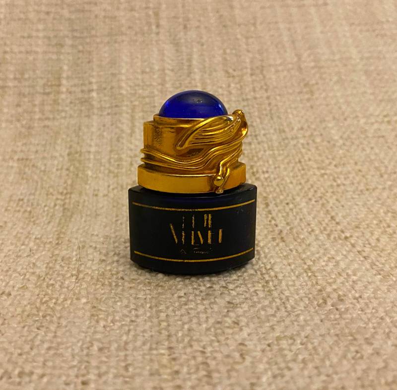 Vintage Miniature Jewelry Perfume Blue Velvet von Etsy - VintageStyleShopDE