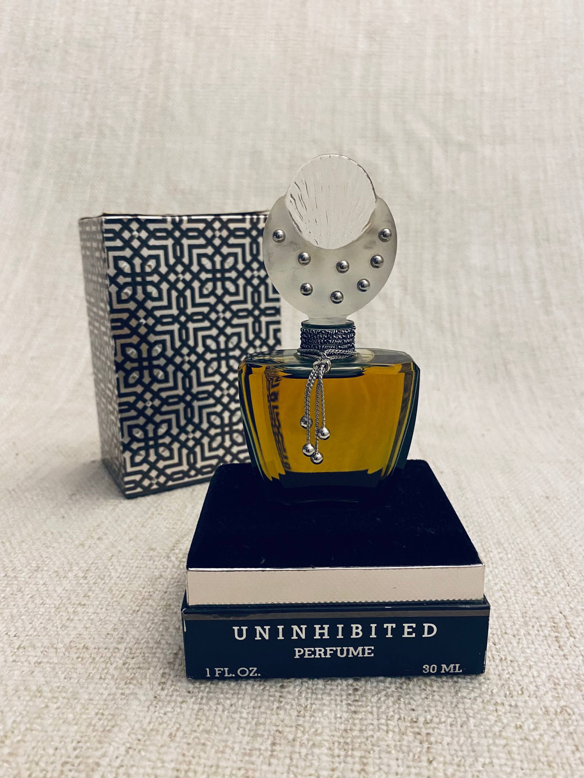 Vintage Uninhibited, Cher 1987 Parfum, Rare 30 Ml von Etsy - VintageStyleShopDE