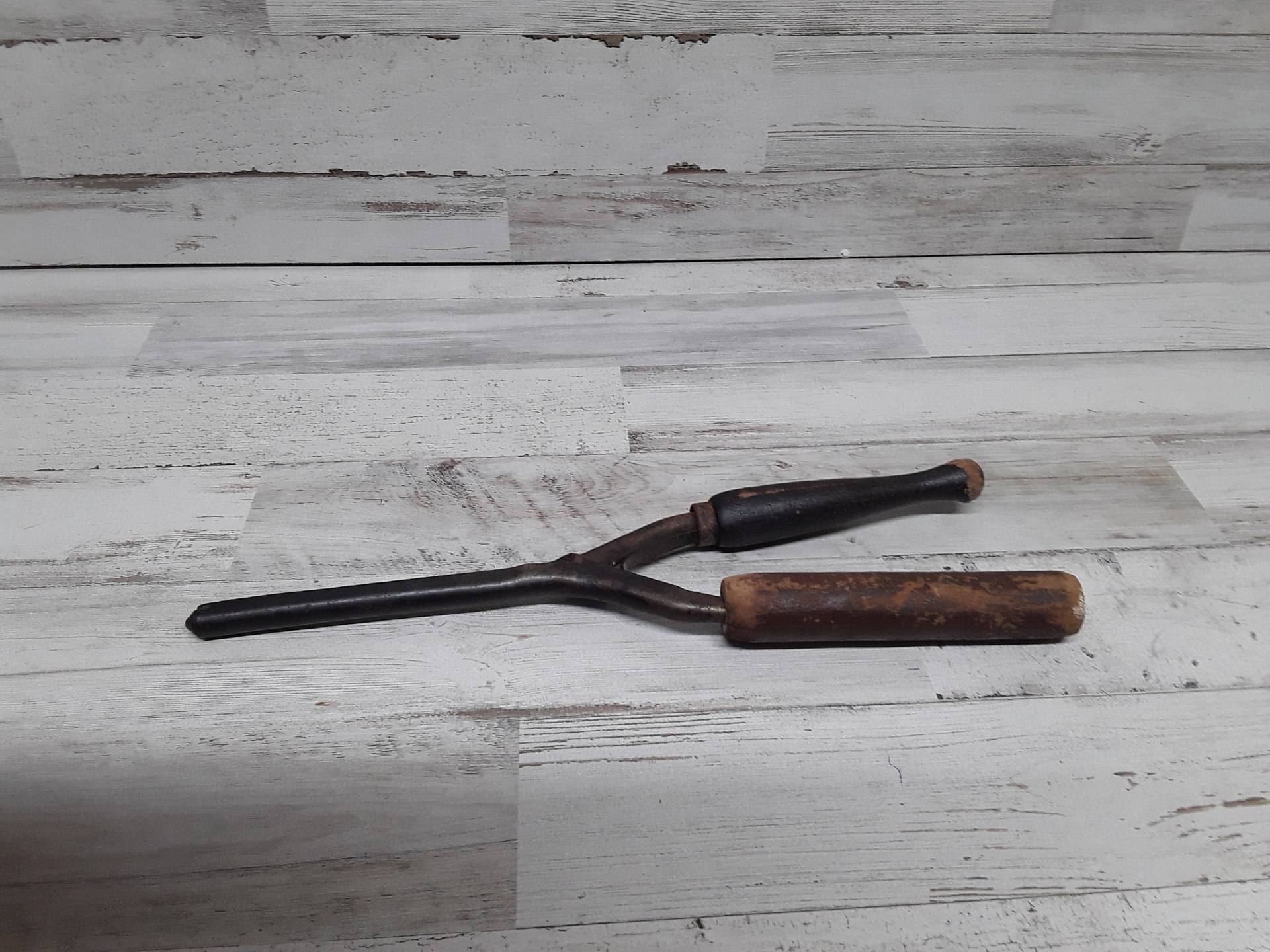 Primitive Curling Eisen/Schönheit Shop Dekor Bügeleisen Haar von Etsy - VintageTennHouse