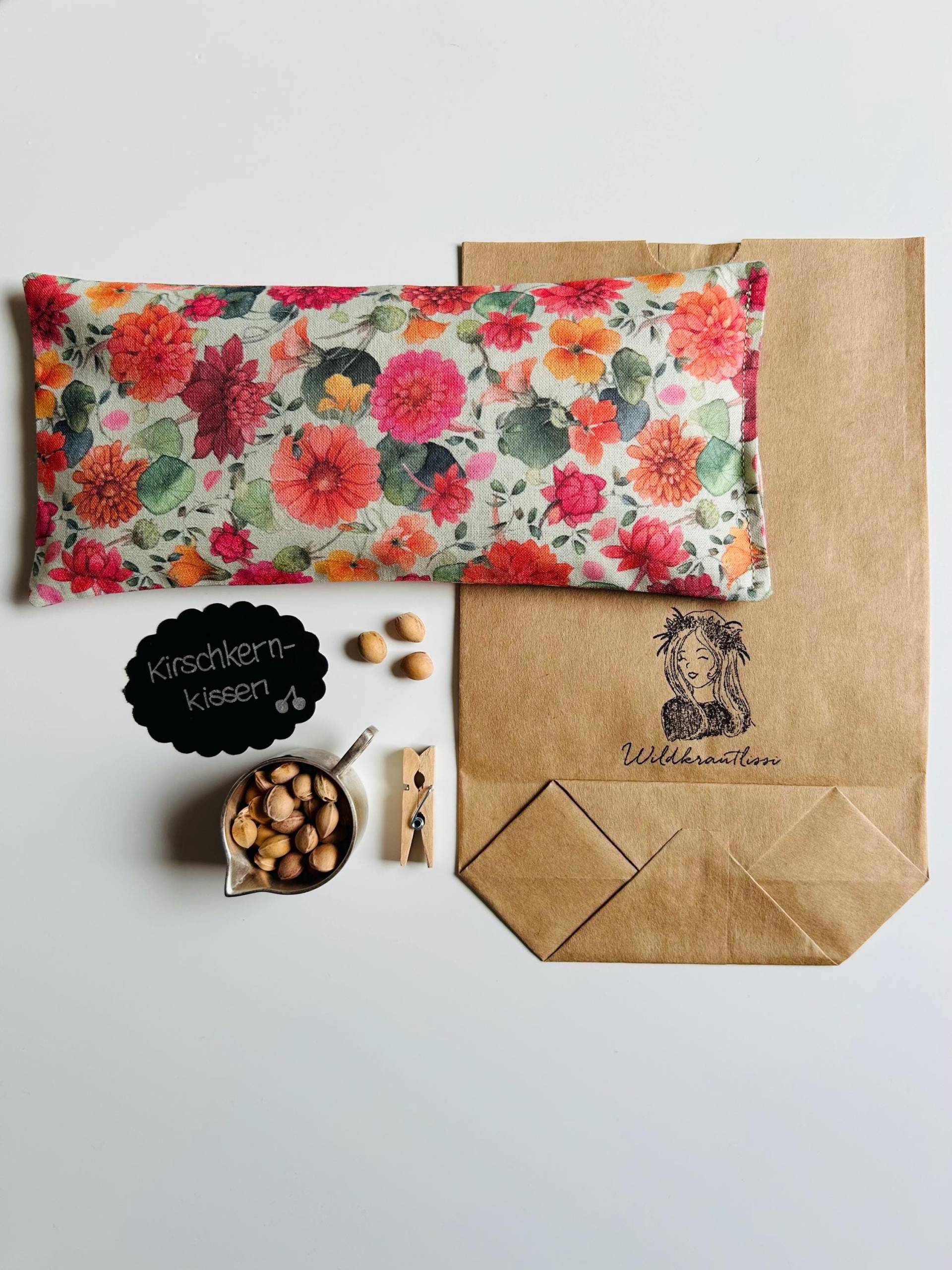 Wohltuendes Kirschkernkissen Für Klein & Groß - Kalt Und Warm Verwendbar Wohltuendes Kirschkernkissen Für Klein & Groß - Kalt Und Warm Verwendbar von Etsy - Wildkrautlissi