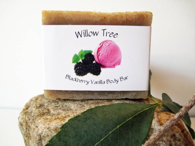 Brombeer Vanille - Natürliche Bade Body Bar von Etsy - WillowTreeMinerals