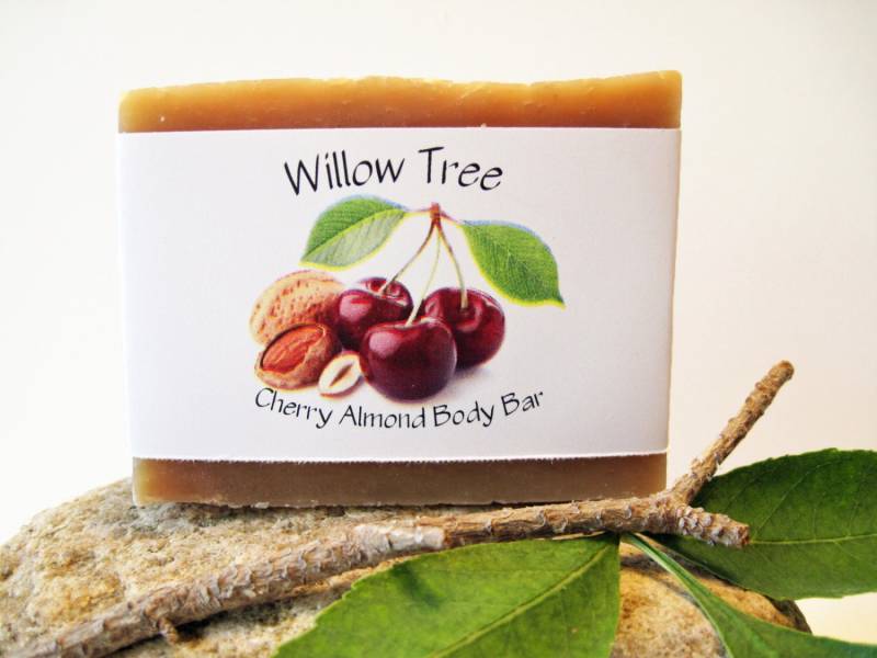 Kirsch Almond - Natürliche Bade & Körper Bar von Etsy - WillowTreeMinerals