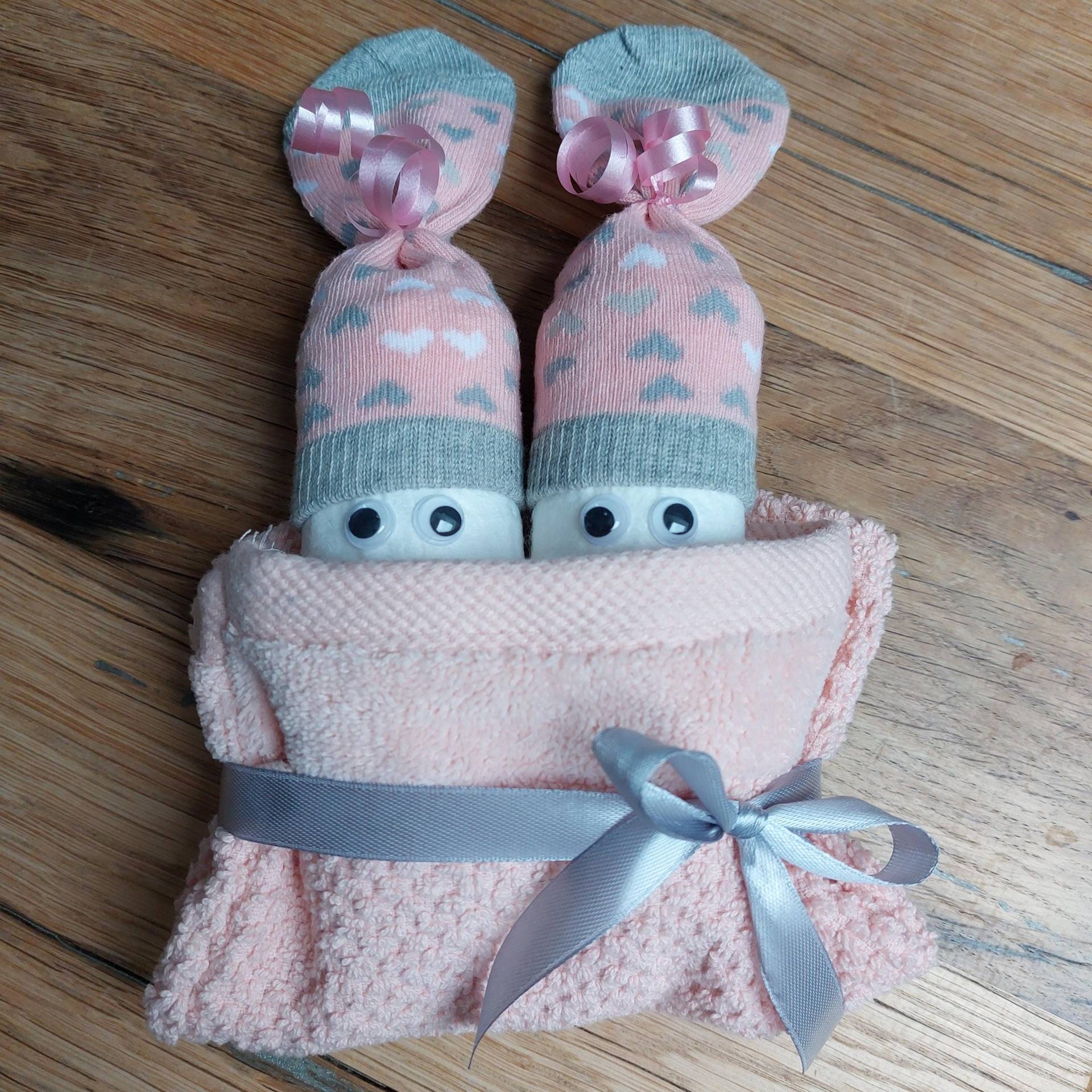 Windelzwerge Im Babybett, Windeltorte, Kleines Windelgeschenk Zur Geburt, Babyparty Windelzwerge Im Babybett, Windeltorte, Kleines Windelgeschenk Zur Geburt, Babyparty von Etsy - WindelfeeGeschenke