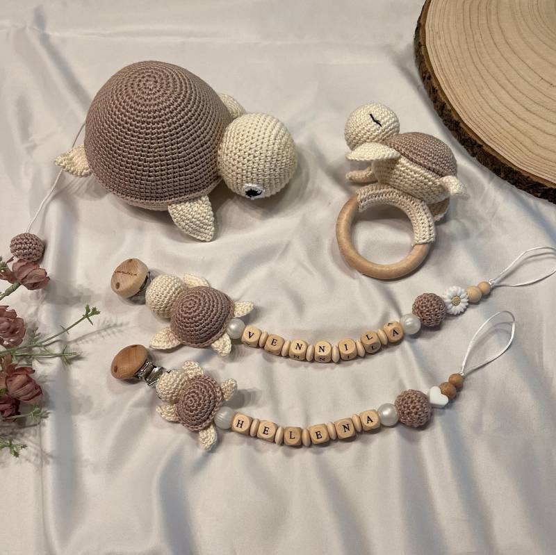 Schnullerkette Personalisiert Spieluhr Schildkröte Baby Kinderwagenkette Schlüsselanhänger von Etsy - WunderherzchenbyAnja