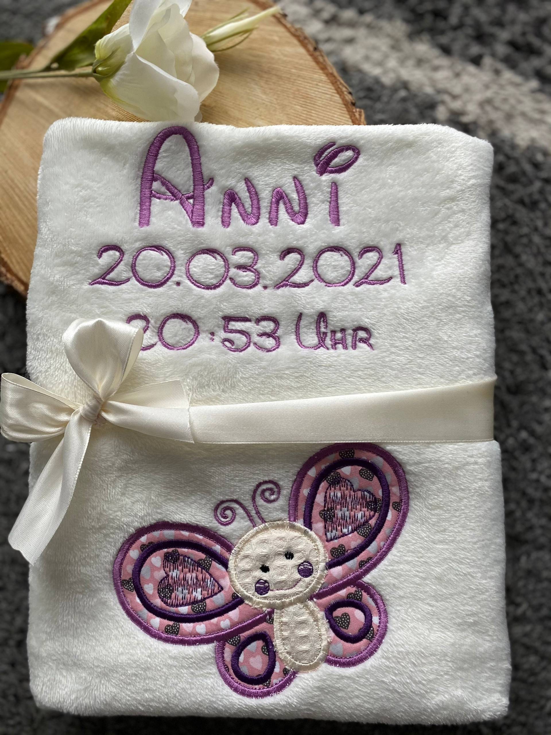 Babydecke „ Schöner Schmetterling Mathilda" Personalisierbar Mit Namen Und Weiteren Daten - Decke Babydecke „ Schöner Schmetterling Mathilda" Personalisierbar Mit Namen Und Weiteren Daten - Decke von Etsy - Wuselwind