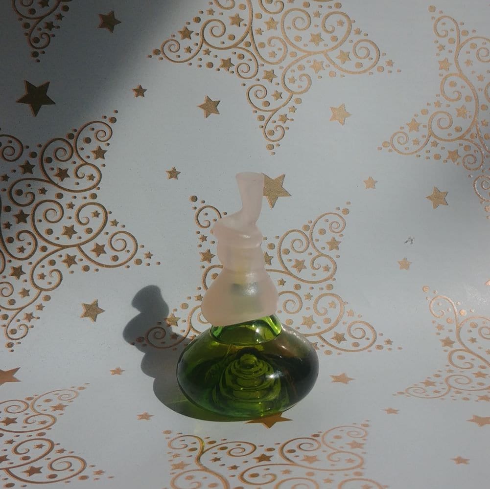 Miniatur Femina Von Alberta Ferretti, 7, 5 Ml Eau De Parfum 1993 Miniatur Femina Von Alberta Ferretti, 7, 5 Ml Eau De Parfum 1993 von Etsy - Xoxiane