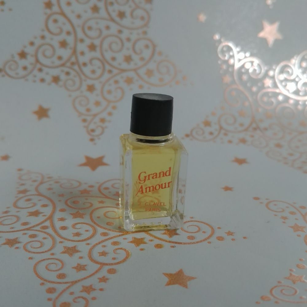 Miniatur Grand Amour Von L. Clavel, 1, 5 Ml Reines Parfum Miniatur Grand Amour Von L. Clavel, 1, 5 Ml Reines Parfum von Etsy - Xoxiane
