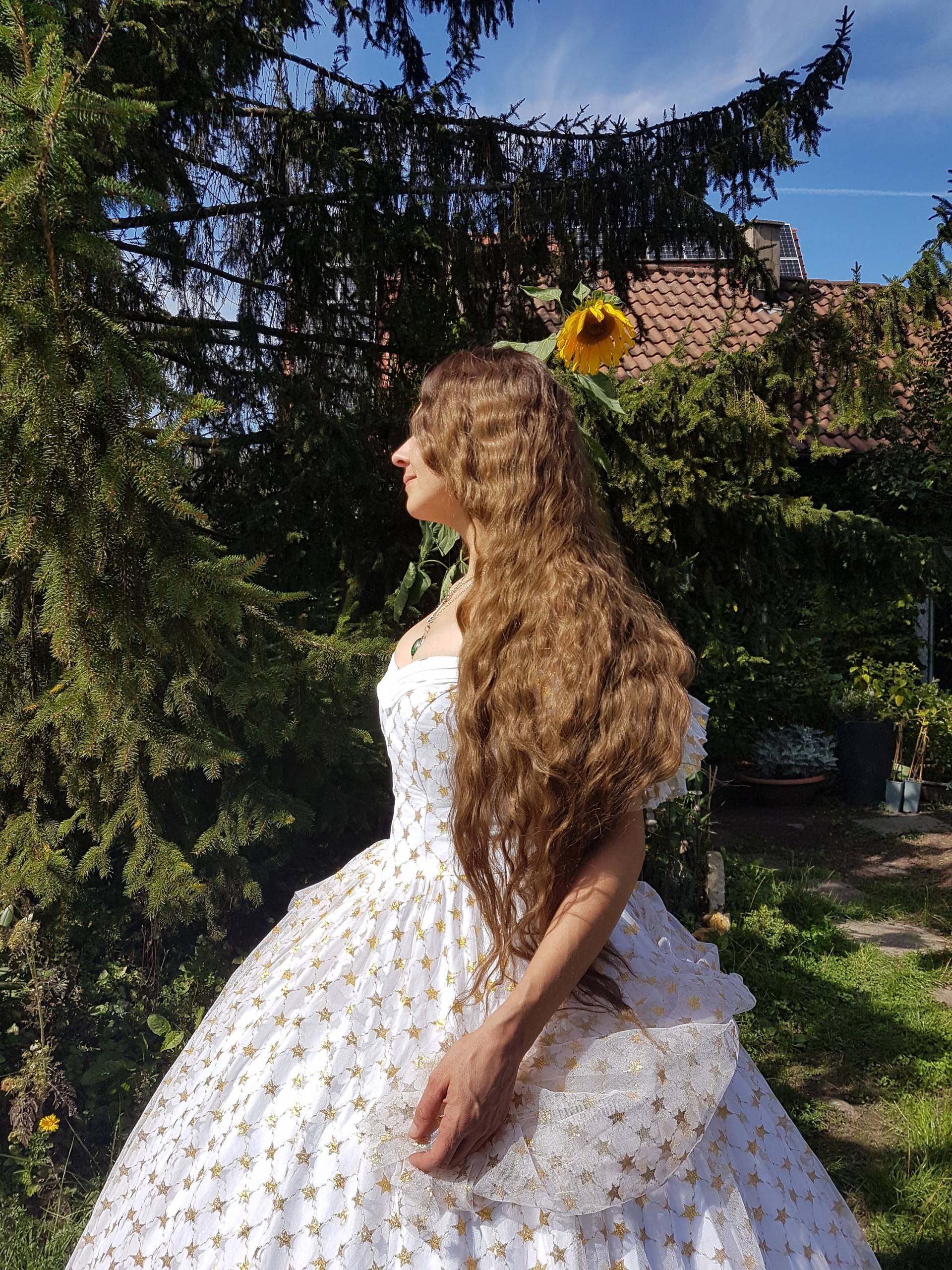 Perücke Sisi Sissi Lace 100 cm Lang Kaiserin Elisabeth Mittelscheitel Wellig Locken von Etsy - ZOPFKRONENLIESL