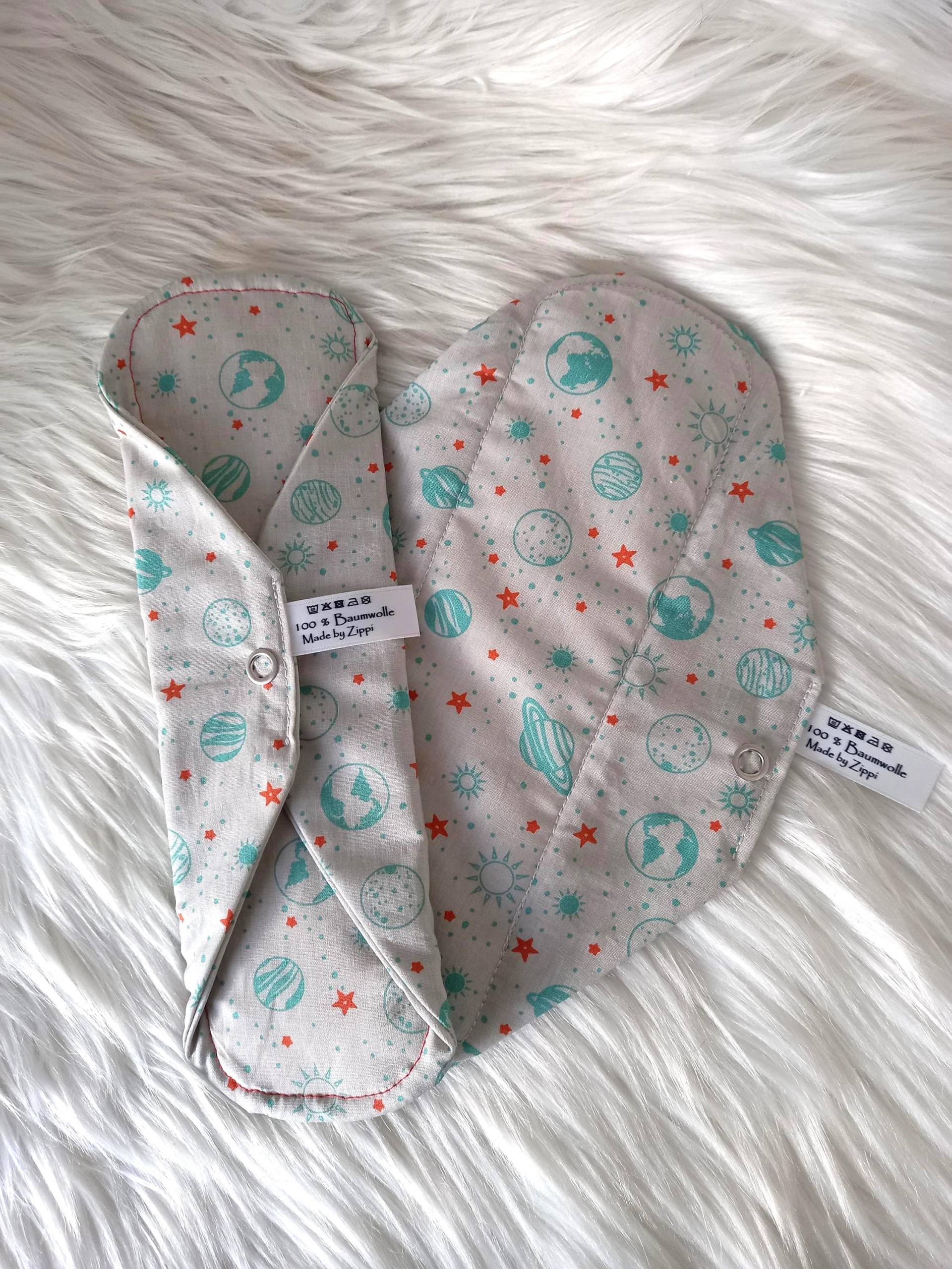 Binden Im 3Er Set Mit Oder Ohne Pu Schicht Sterne Weltall Hellgrau Zero Waste Binden Im 3Er Set Mit Oder Ohne Pu Schicht Sterne Weltall Hellgrau Zero Waste von Etsy - ZippisNaehatelier