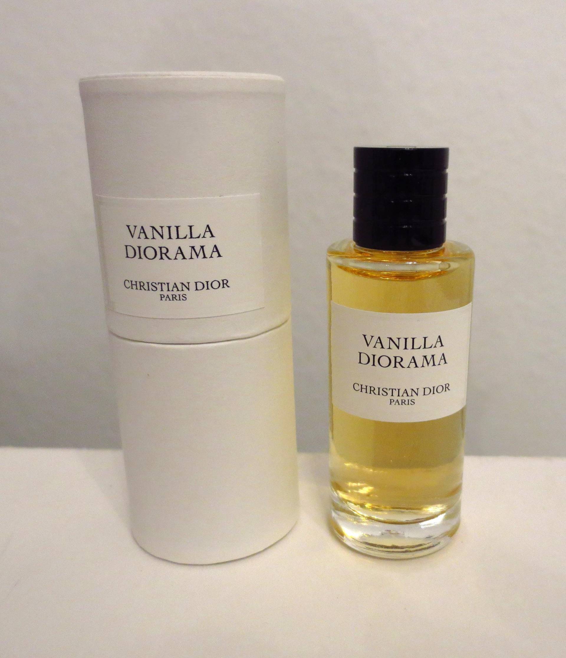 Miniatur-Vanillia-Diorama-Eau De Parfum Zum Sammeln, 7, 5 Ml - Mini-Flasche 0, 25 Oz von Etsy - austrianneAT