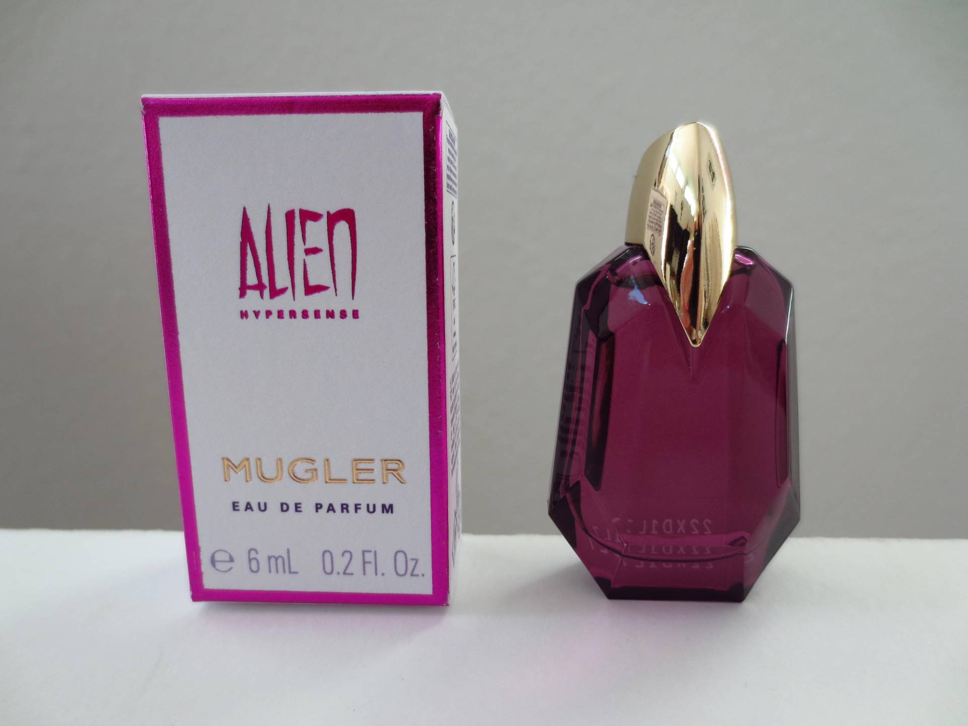 Sammlerminiatur 2024 Mugler Alien Hypersense Eau De Parfum 6 Ml - Mini-Flasche 0, 20 Unzen von Etsy - austrianneAT