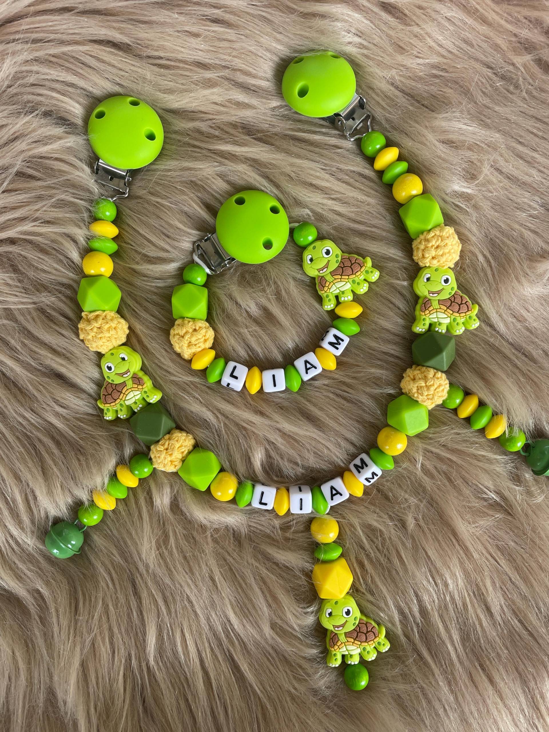 Schnullerkette Kinderwagenkette Befestigung Schnuller Nuckel Nuckelkette Clip Grün Schildkröte Geburt Baby Schnullerkette Kinderwagenkette Befestigung Schnuller Nuckel Nuckelkette Clip Grün Schildkröte Geburt Baby von Etsy - babyzauberpresent
