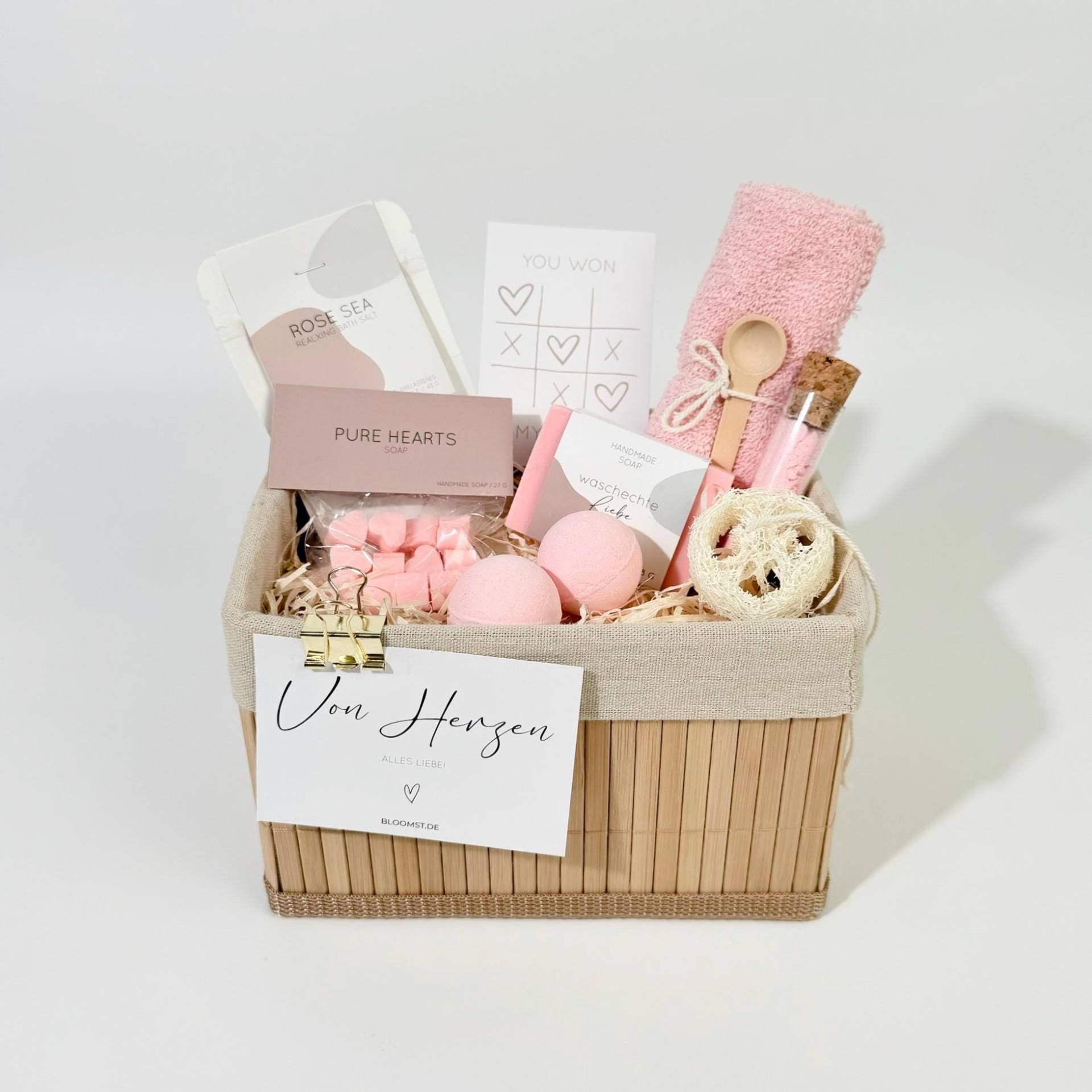 Wellness Geschenkkorb Rosa | Geschenkset Lieblingsmensch Spa & Für Frauen Wohlfühlbox Geburtstag Muttertag von Etsy - bloomstdesign