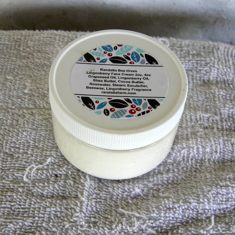 Lingonberry Seed Oil Face, Body Cream, 100 G. Randalia Bee Hives von Etsy - buyadalia