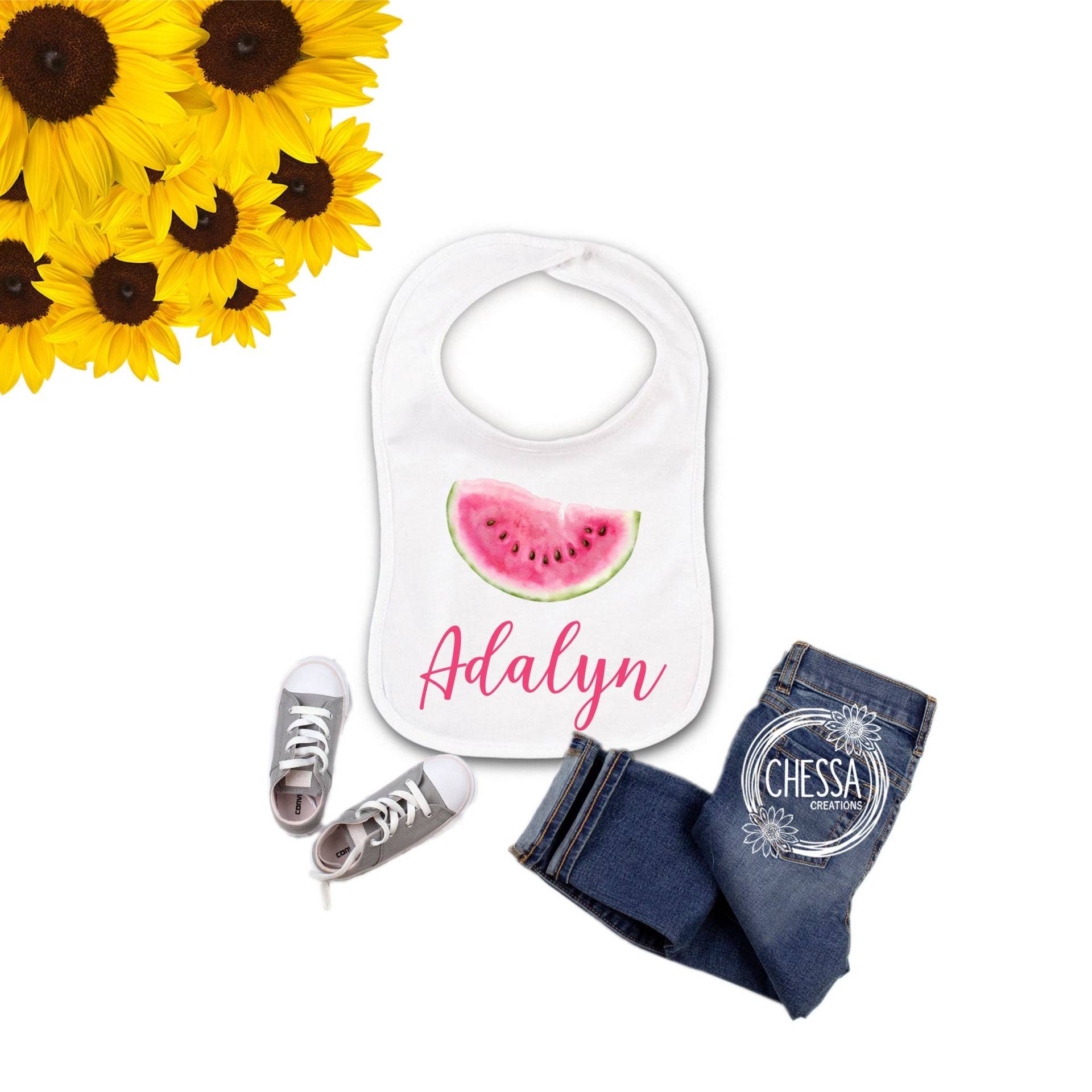 Mädchen Wassermelone Geburtstag Lätzchen, One in A Melon First Birthday Outfit Baby 1. Shirt, Süßes Sommer Geschenk Mädchen Wassermelone Geburtstag Lätzchen, One in A Melon First Birthday Outfit Baby 1. Shirt, Süßes Sommer Geschenk von Etsy - chessacreations