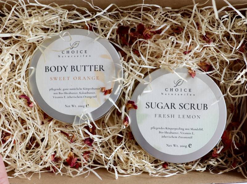 Geschenkset Body Care Duo Naturkosmetik, Feste Körperbutter, Körperpeeling, Vegan & Palmölfrei, Weihnachtsgeschenk von Etsy - choicenaturseifen