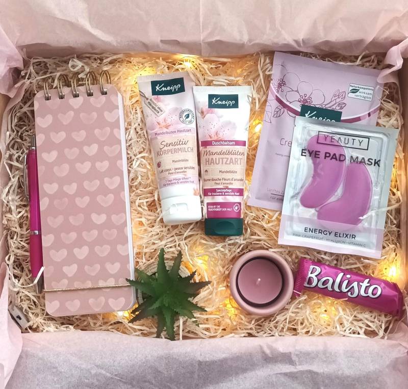 Gefüllte Geschenkbox - Blossom Bliss | Inkl. Personalisierbarer Grußkarte von Etsy - deinelieblingsbox