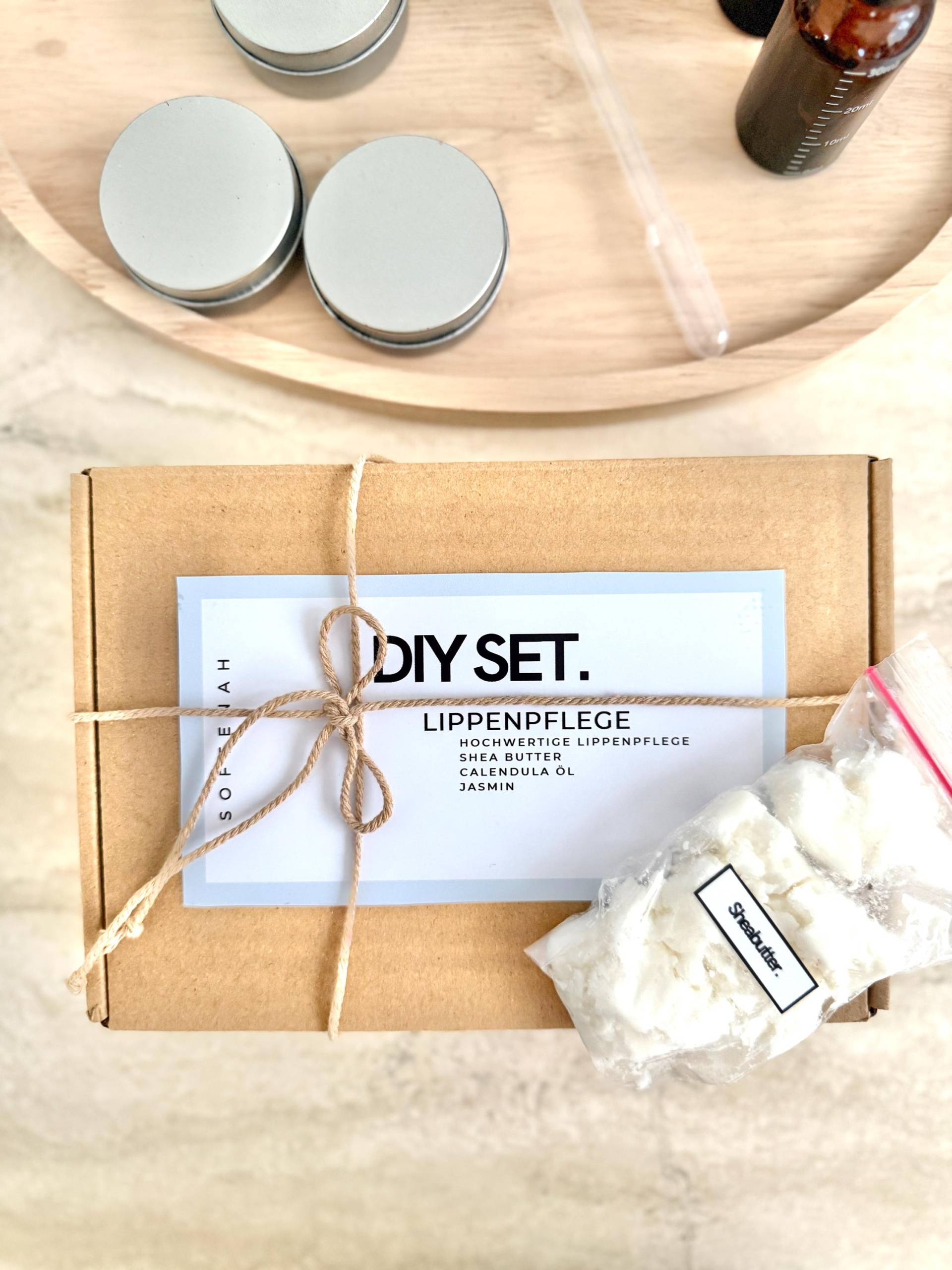 Diy Lip Care Set Made Of Shea & Cocoa Butter, Gift Set, Natural Care, Balm Christmas Gift, With Fragrance Oil von Etsy - delicsshop