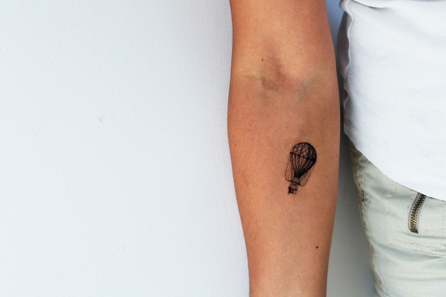 2 Temporäre Tattoos Mit Vintage-Heißluftballon-Gravur 2 Temporäre Tattoos Mit Vintage-Heißluftballon-Gravur von Etsy - encredelicate