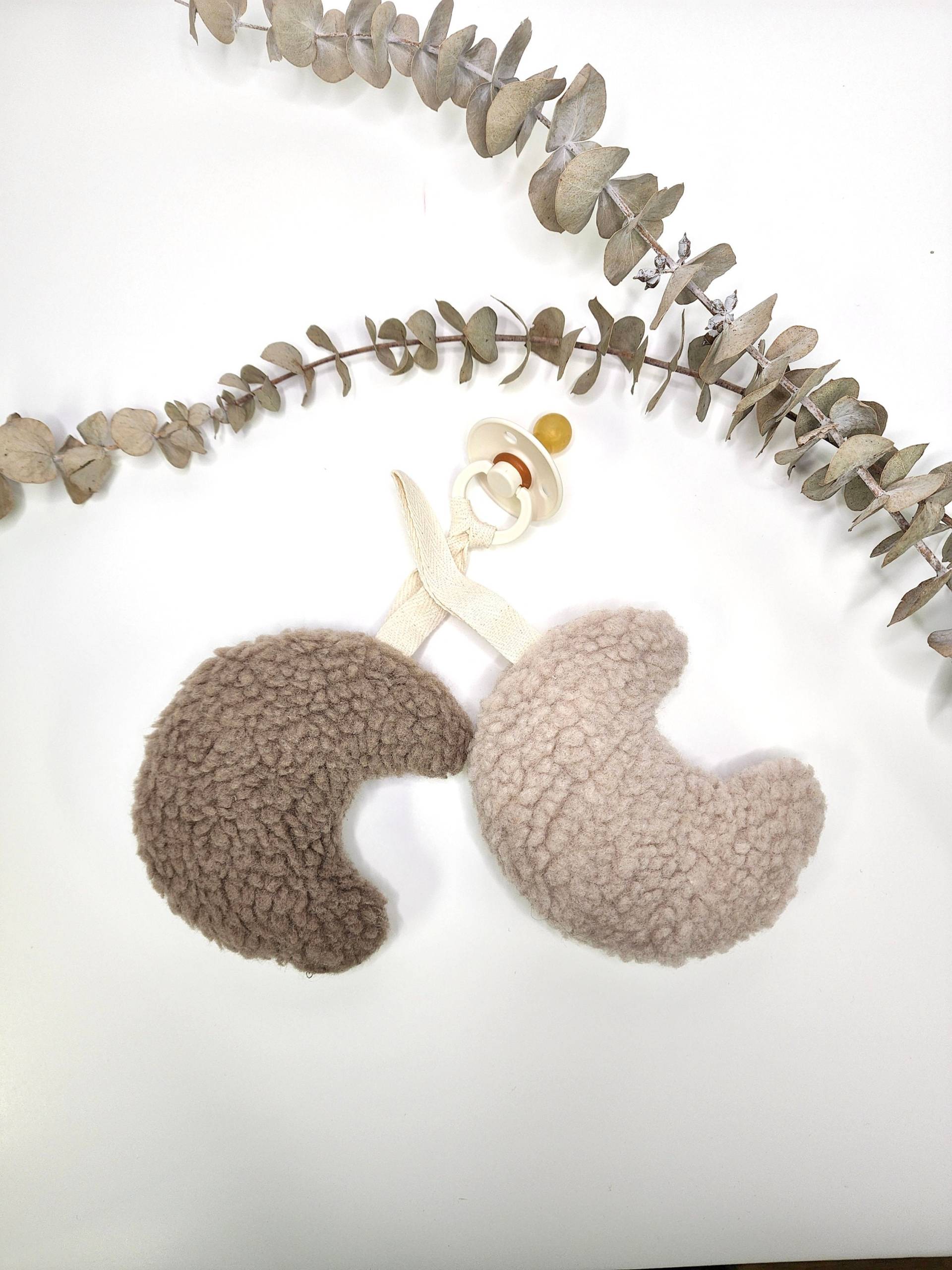 Teddy Mond | Sherpa Moon Schnullerhalter Baby Schnuller Clip Lovey Geschenk Shower 1. Geburtstagsgeschenk von Etsy - eveofsutton