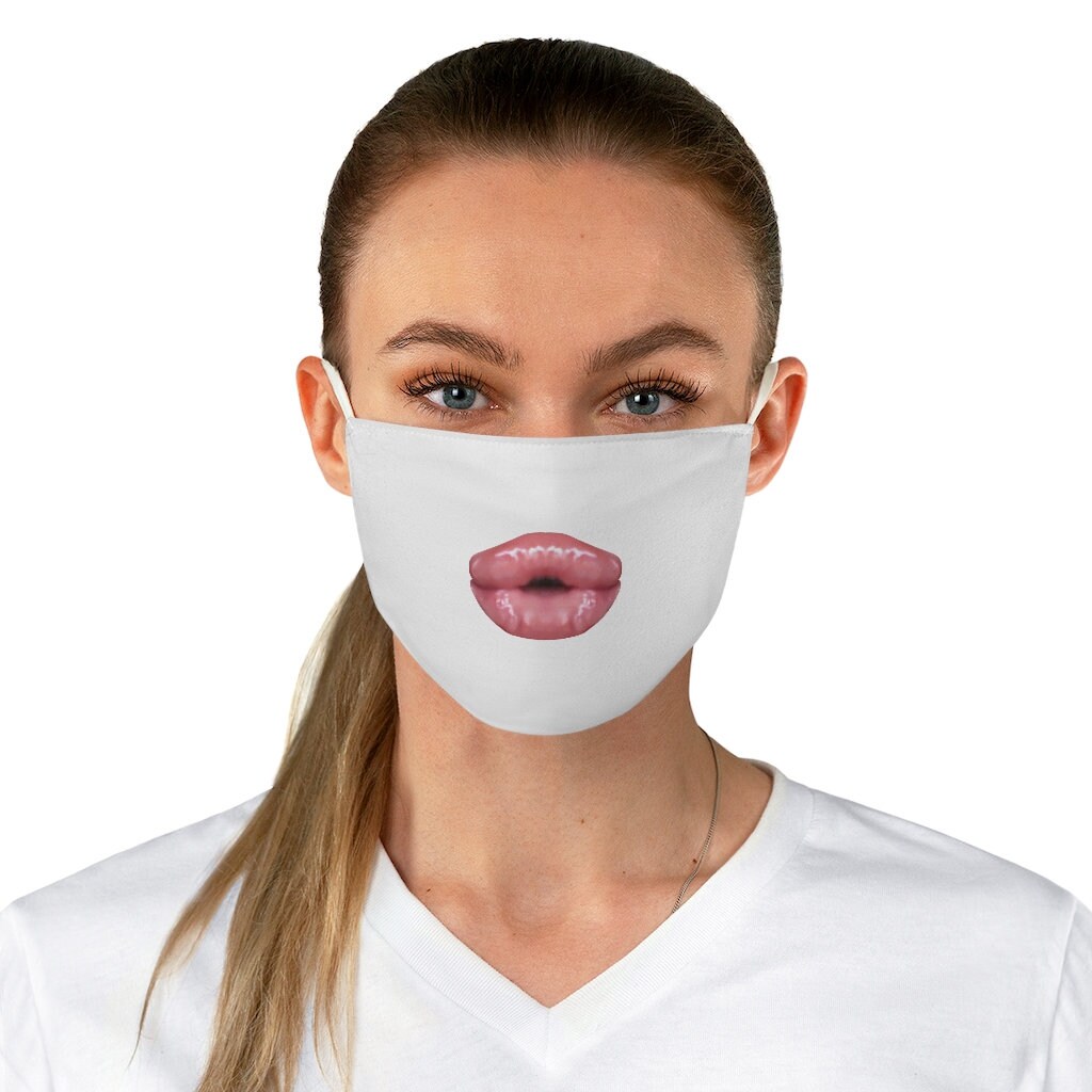 Fake Lips Face Mask von Etsy - fashionplusIQ