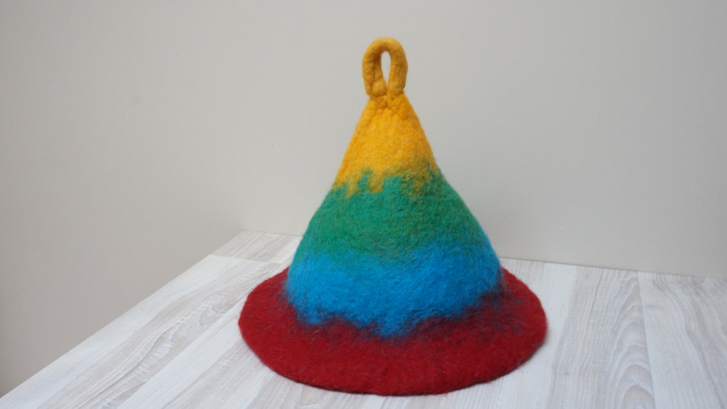 Tie-Dye-Effekt Gefilzte Wolle Sauna Hut Kappe, Personalisierte Initialen, Ostern, Mutter, Vatertag Geschenk Für Ihn, Sie, Männer, Frauen Tie-Dye-Effekt Gefilzte Wolle Sauna Hut Kappe, Personalisierte Initialen, Ostern, Mutter, Vatertag Geschenk Für Ihn, Sie, Männer, Frauen von Etsy - feltinga