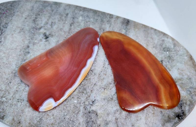 Extragroßer Gua Sha Aus Rosenquarz Für Gesichtsmassagen Und Selfcare von Etsy - flowofpassion