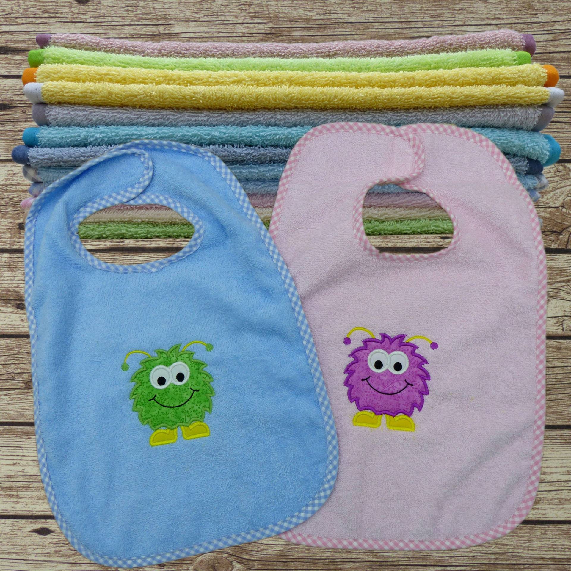 Lätzchen Mit Namen Kleines Monster in Wunschfarbe Lätzchen Mit Namen Kleines Monster in Wunschfarbe von Etsy - geschenkelibelle