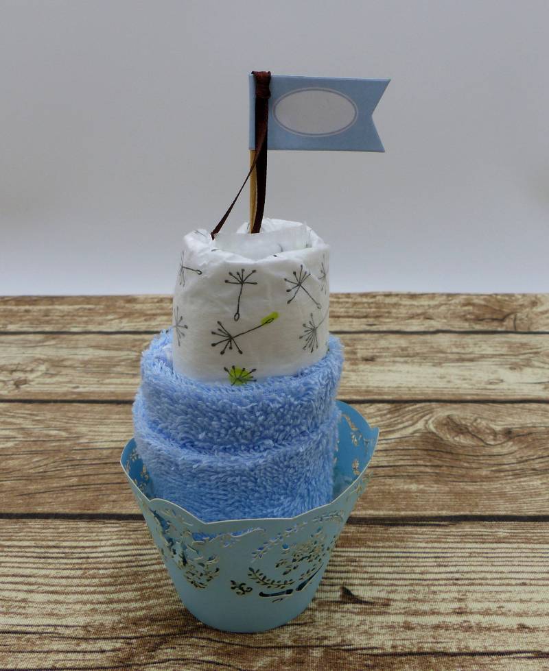 Windeltorte Cupcake Blau von Etsy - geschenkelibelle